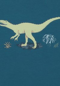 Blauer Stoff mit einer hellen Dinosaurier-Illustration, der Stacheln auf dem Rücken hat, umgeben von Vegetation und detaillierten Texturen.