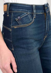 Le Temps Des Cerises Jean flare - bleu
