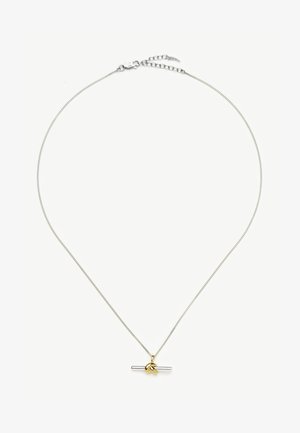 Colier delicat cu lănțișor din argint și pandantiv orizontal din bară de argint accentuat cu un mic detaliu de frunză aurie în centru.