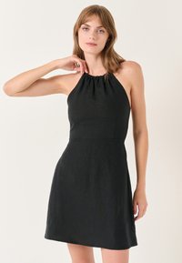 Jimmy Key HALTER NECK BACK DETAILED  - Freizeitkleid - black