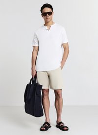 Calliope COULISSE RICAMO TASCA  - Shorts - beige melange