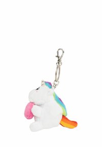 Portachiavi di unicorno in peluche con corpo bianco, criniera e coda arcobaleno, che tiene un oggetto rosa. Clip attaccata per un fissaggio sicuro.