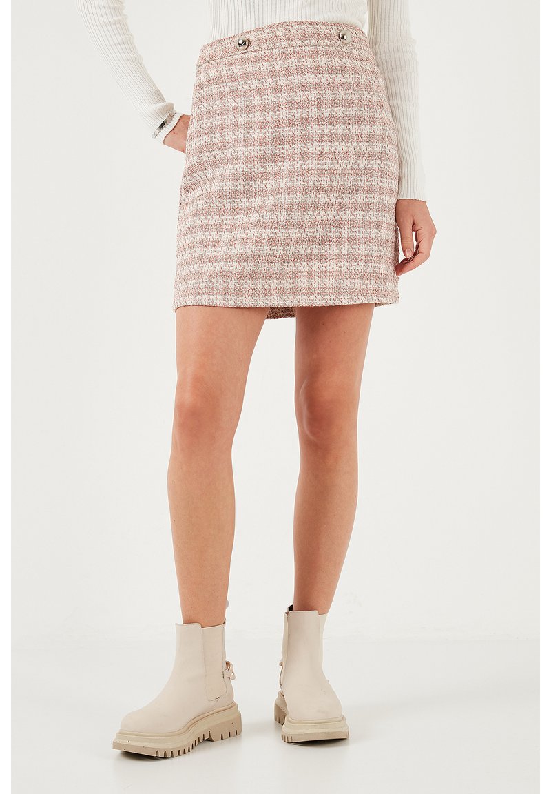 LELA REGULAR FIT. - A-lijn rok - brick red