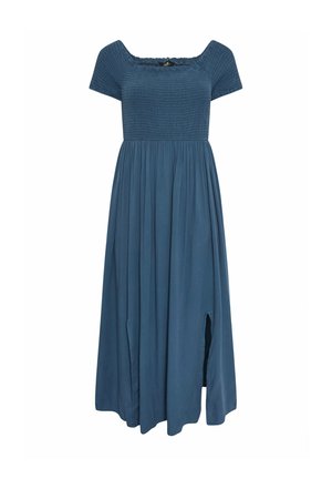 Robe midi bleue avec manches courtes bouffantes, corsage à encolure carrée smockée, jupe froncée et deux fentes à l'avant.