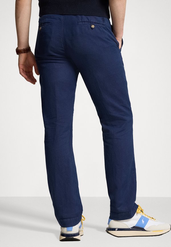 STRAIGHT FIT - Trousers2