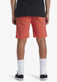 Quiksilver EVERYDAY UNION LIGHT YOUTH - Šortky - red