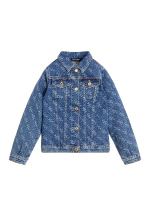 Jeansjacke in mittlerem Blau mit wiederholtem Logo-Muster, klassischem Kragen, zwei Brusttaschen und goldfarbenen Akzenten.
