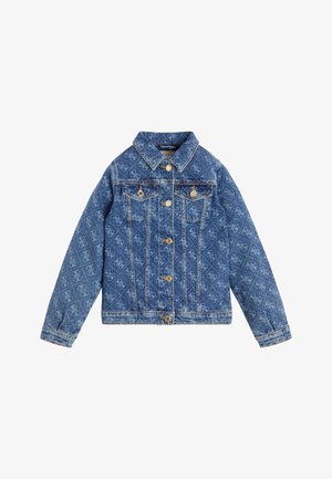 Veste en jean bleu moyen avec un motif de logo répété, col classique, deux poches poitrine et détails en métal doré.
