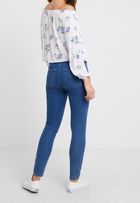 Hollister Co. Blus - white