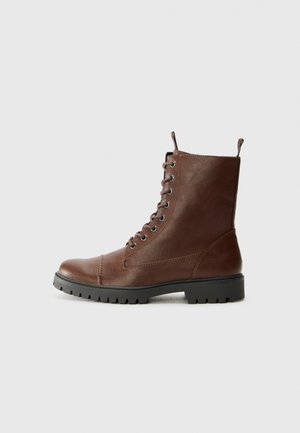 UNISEX - Lace-up ankle boots - brown