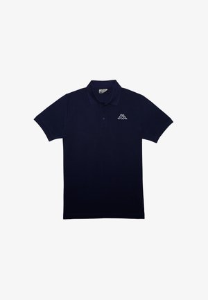 Temno modra polo majica iz mehkega materiala, s trisklepom in belim logotipom na levem prsnem delu. Kratki rokavi.