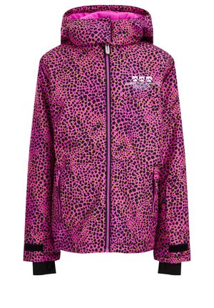 Veste de ski à capuche imprimée léopard rose et noire, avec fermeture éclair à l'avant, poches latérales, et logo "Destination Snow" sur la poitrine.