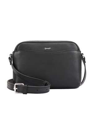 Zwarte leren crossbodytas met verstelbare riem en klein zilveren logo aan de voorkant, met een gladde, gebogen bovenrand.