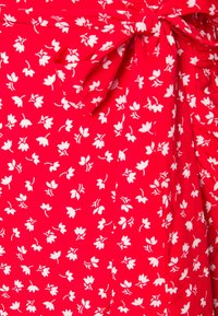 ONLY ONLOLIVIA WRAP SKIRT - Miniskjørt - red