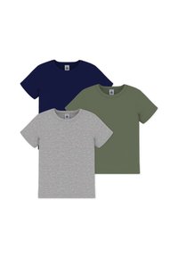 Τρία κοντομάνικα μπλουζάκια σε ναυτικό μπλε, γκρι και ελαι πράσινο. Κατασκευασμένα από βαμβακερό υλικό με κλασικό σχεδιασμό λαιμού και χωρίς σχέδια ή διακοσμητικά στοιχεία.