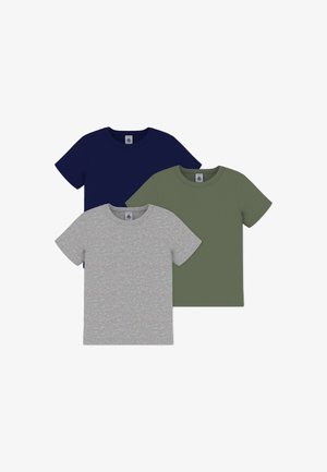 Tre magliette a maniche corte in blu navy, grigio e verde oliva. Materiale in cotone con un design classico a girocollo senza motivi o accenti.