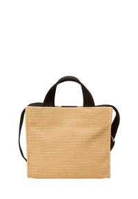 Rechteckige, gewebte Tasche in natürlichem Beige mit schwarzen Stoffgriffen. Verfügt über eine strukturierte Oberfläche und ein minimalistisches Design. Kompakte Größe.