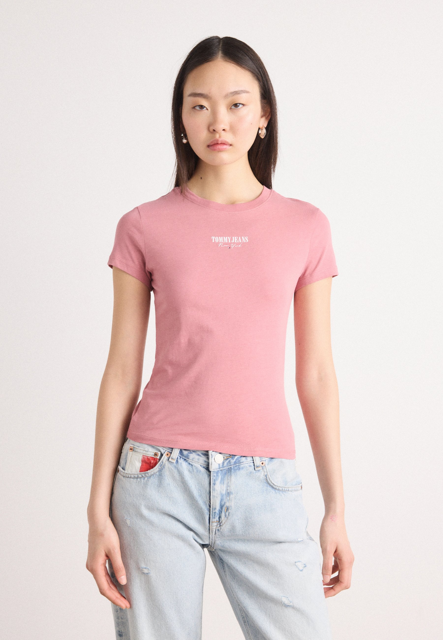 売れ筋商品|||トミーヒルフィガー Tシャツ レディース トップス SLIM LINEAR TEE - Basic T-shirt - misty sage Tommy Jeans SLIM LINEAR TEE - T-shirt basic - misty sage
