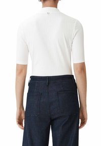 comma - T-shirt basic