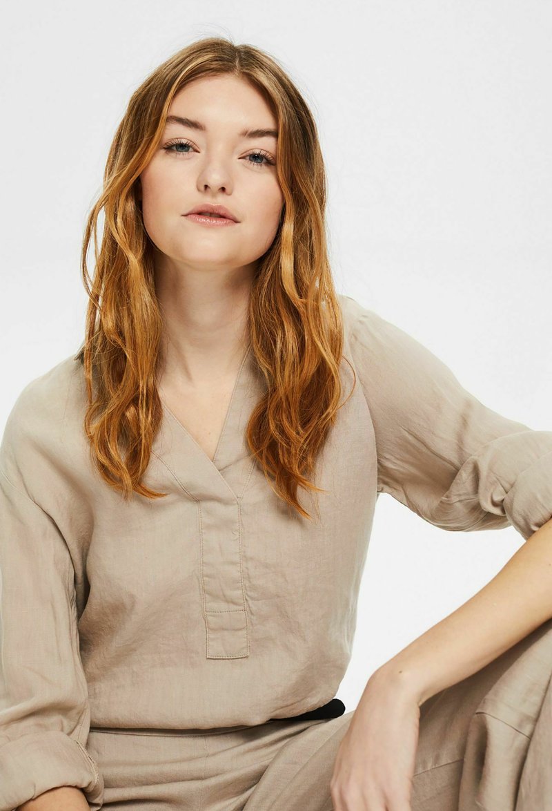 Damen Hemdblusen | Esprit Collection BLOUSE Tunika light taupe/taupe - SD93625 Damen Hemdblusen | Esprit Collection BLOUSE Tunika light taupe/taupe - SD93625