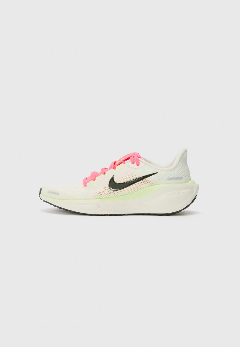 Nike Performance - AIR ZOOM PEGASUS UNISEX - Zapatillas running asfalto - sail/sequoia/hyper pink/bright crimson, Ampliar