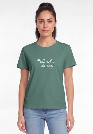 watapparel, ICH ZÄHL BIS DREI - T-shirt imprimé - green bay