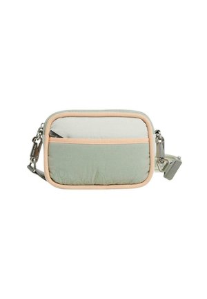 Borsa rettangolare in tessuto verde chiaro con rifiniture rosa, dotata di una tasca anteriore con zip e una tracolla rimovibile. Dettagli texture sul davanti.