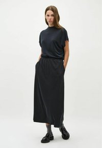 mbyM AVELY-M - A-silueta svārki - black