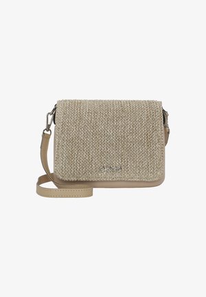 Borsa a tracolla beige con esterno in paglia intrecciata, fondo in pelle liscia e chiusura a pattina con logo. Include una tracolla regolabile.