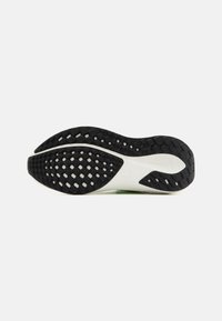 Nike Performance AIR ZOOM PEGASUS 41 UNISEX - Chaussures de running sur route - white/black/barely volt/vintage green