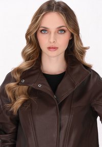 DreiMaster Nahkatakki - coffee brown