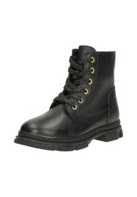 Zwarte leren enkelboots met gouden oogjes, ronde neus, vetersluiting aan de voorkant, gestructureerde afwerking en robuuste rubberen zool. Inclusief gevoerde kraag.