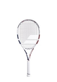 Tennisracket met een witte frame, rode en blauwe accenten, en een gestructureerde grip. Het blad is ovaalvormig met een gestructureerd patroon.