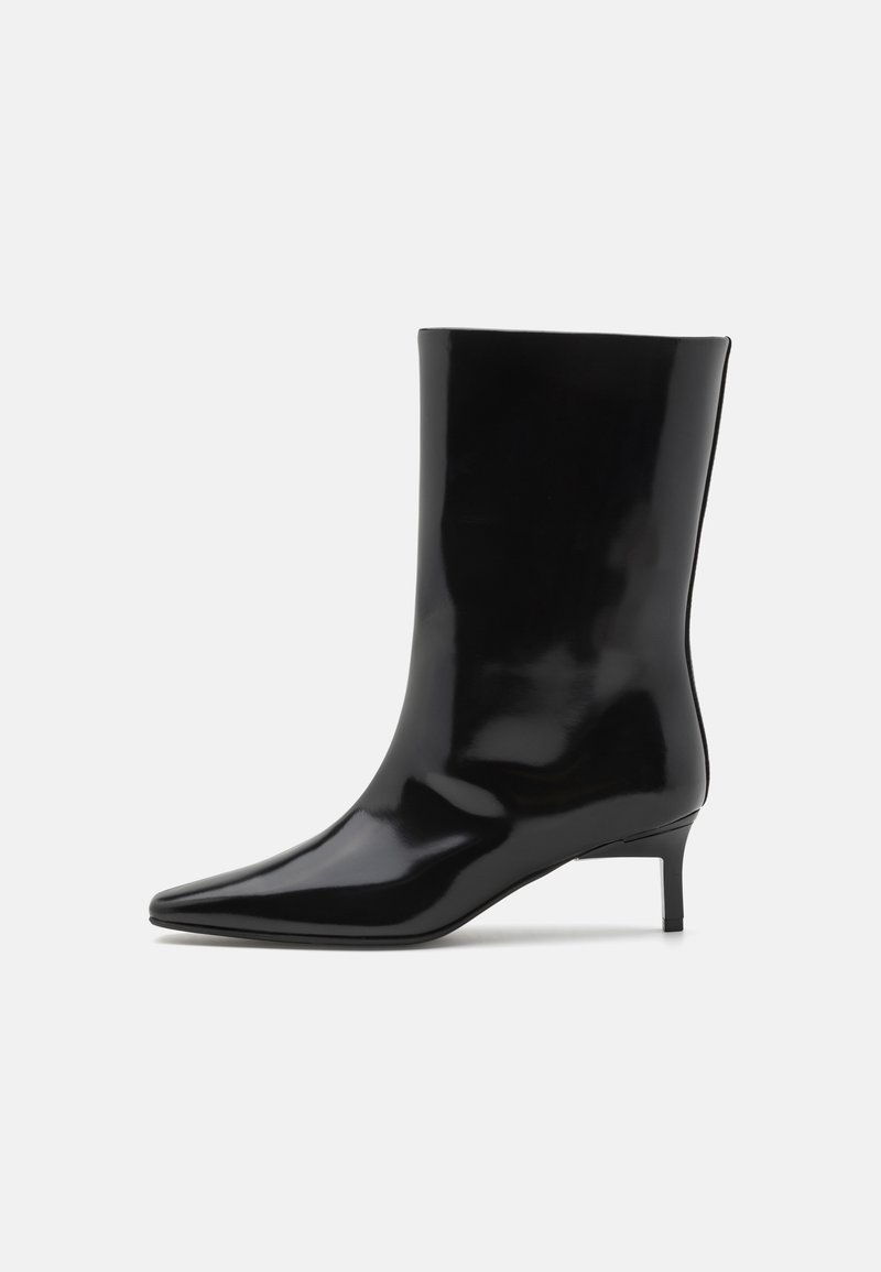 Calvin Klein HEEL MID BOOT - Støvler - black