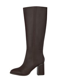 Botte en cuir marron foncé mi-mollet avec un talon bloc et un bout rond, couture verticale à l'avant et sur le côté, surface lisse.