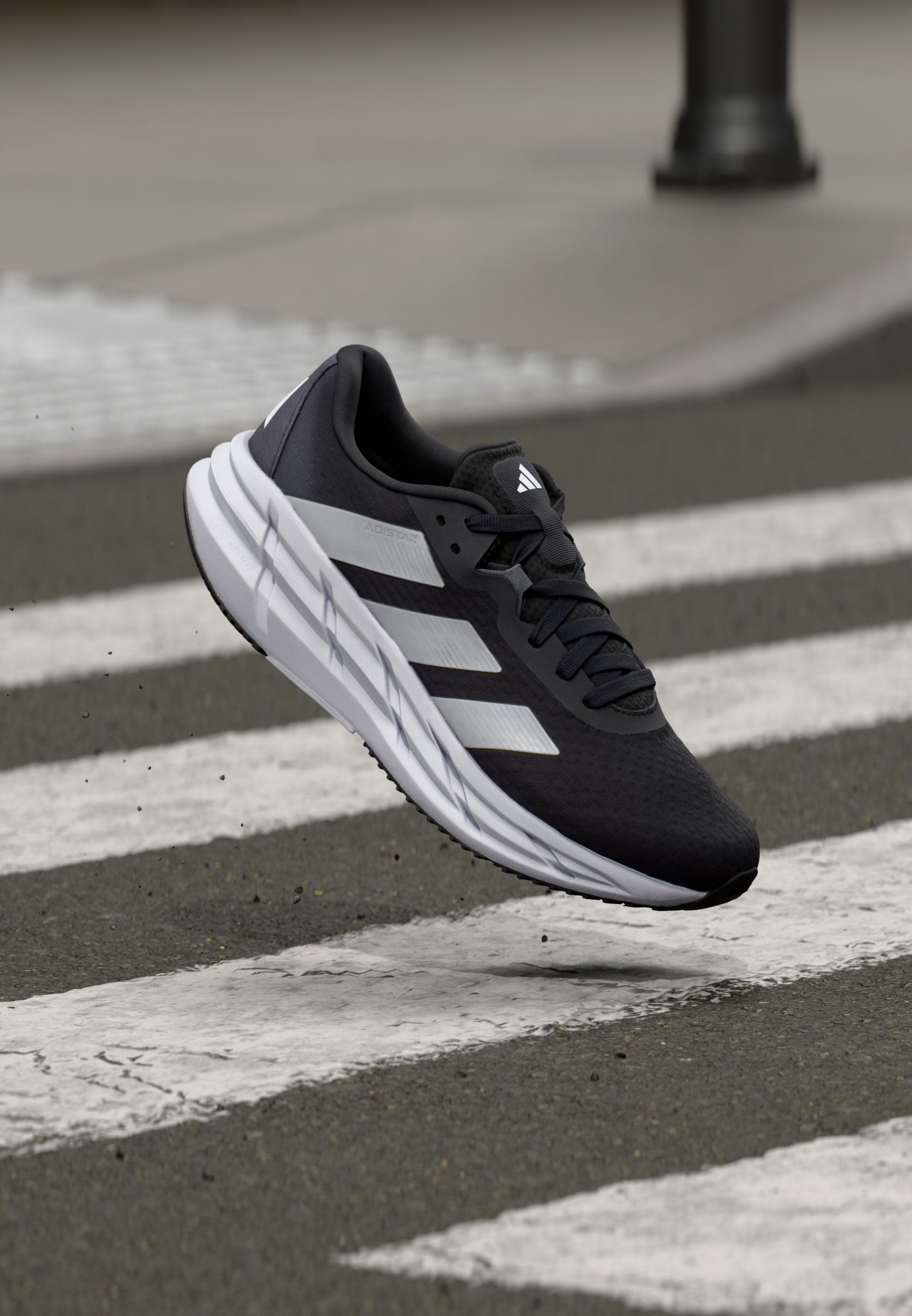 adidas Performance ADISTAR 3 - Road running shoes - core black/footwear  white/grey six/black - Zalando