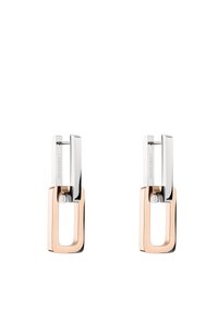 Silberne und roségoldene Ohrringe aus Metall mit ineinander greifenden geometrischen Formen, glänzenden Oberflächen und einem Verschlussdesign für sicheren Halt.