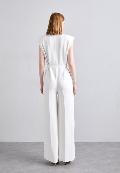 Norma Kamali SINGLE BREASTED STRAIGHT LEG - Overal - snow white