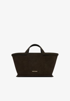 Sac cabas en suède marron foncé avec des poignées courtes, une forme trapézoïdale structurée et un petit logo doré "GINO ROSSI" au centre avant.