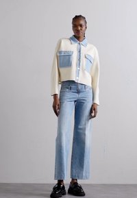 sandro CARDI - Neuletakki - ecru