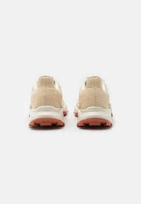 Salomon ALPHACROSS 5 - Tenisice za trail trčanje - wheat/vanilla ice/aragon
