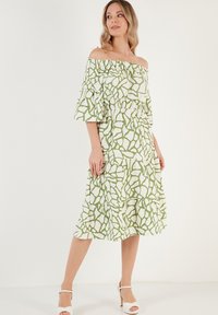 LELA REGULAR FIT - Denné šaty - ecru green