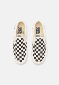 Vans Slip-ins - off-white