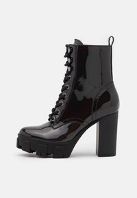 Guess Højhælede støvletter - black
