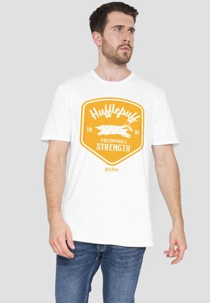 Harry Potter, HARRY POTTER HUFFLEPUFF UNSTOPPABLE STRENGTH BADGE - Print T-shirt - white