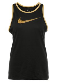 Canotta nera senza maniche con dettagli dorati e un logo dal design screpolato. Caratterizzata da un collo rotondo e un bordo giallo a contrasto lungo i lati.