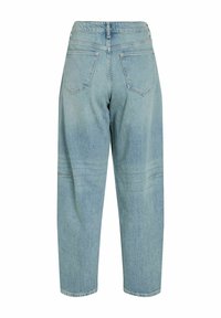 Pantalon en denim bleu clair vu de dos, avec deux poches arrière inclinées et un design taille haute avec jambes droites.
