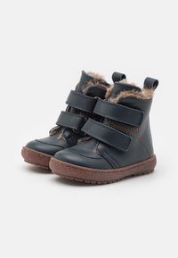 Bisgaard STORM UNISEX - Botas para la nieve - dark blue