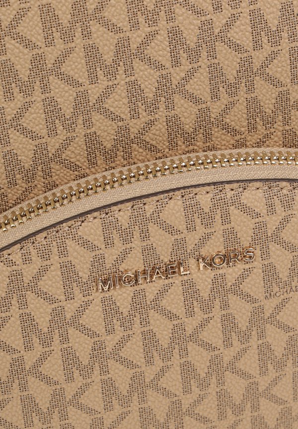 School bag - string4