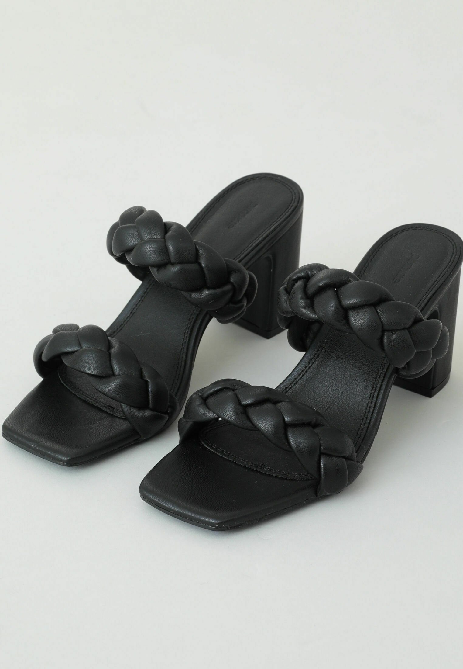 Pimkie Sandalias planas - beige - P0F11D003-B11